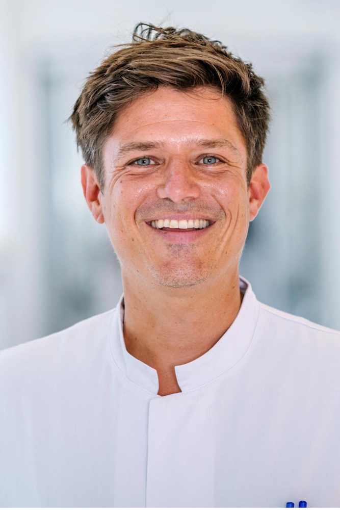Dr. Christopher Gestrich